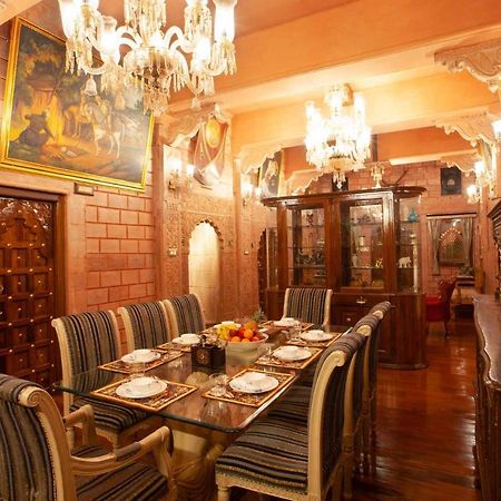Stayvista At Pink Palace Rajasthani Decor Udagamandalam Exterior foto