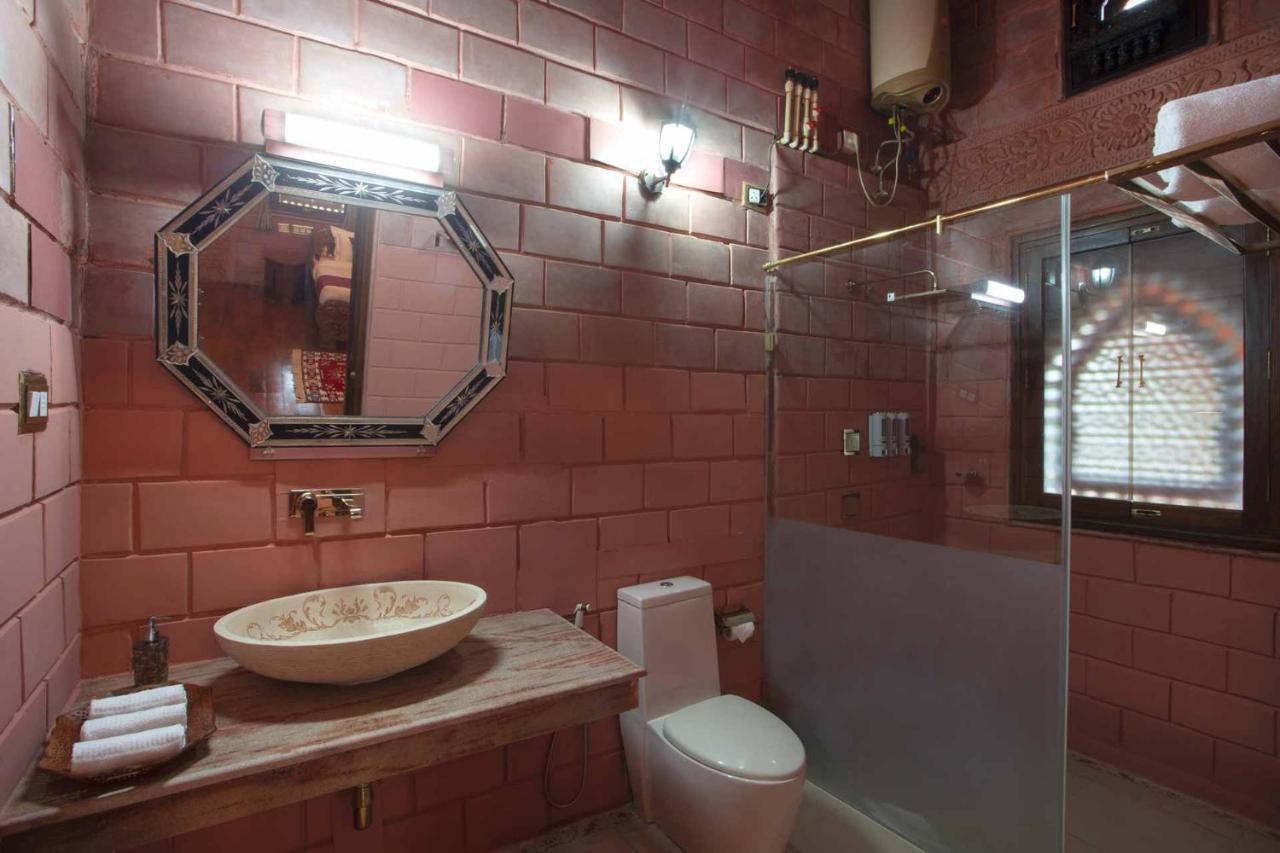 Stayvista At Pink Palace Rajasthani Decor Udagamandalam Exterior foto