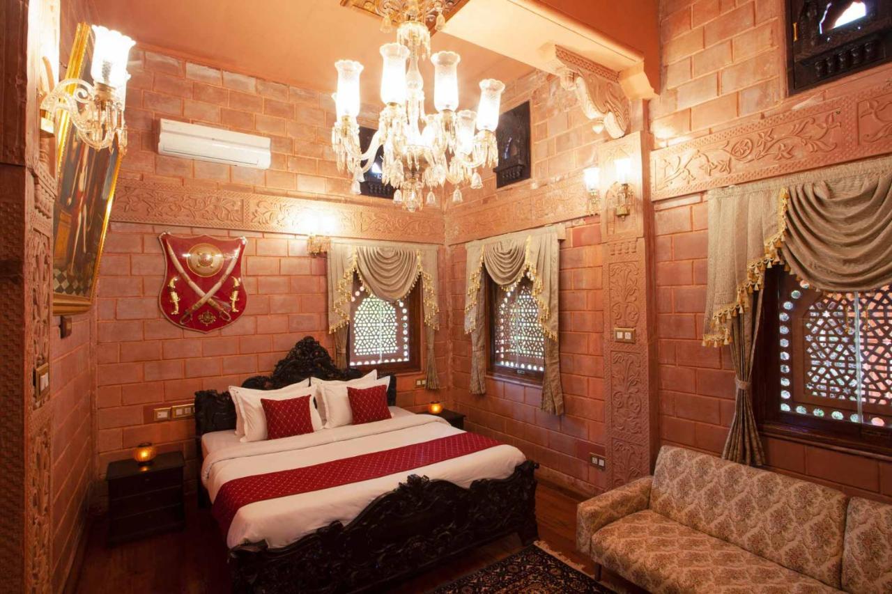Stayvista At Pink Palace Rajasthani Decor Udagamandalam Exterior foto