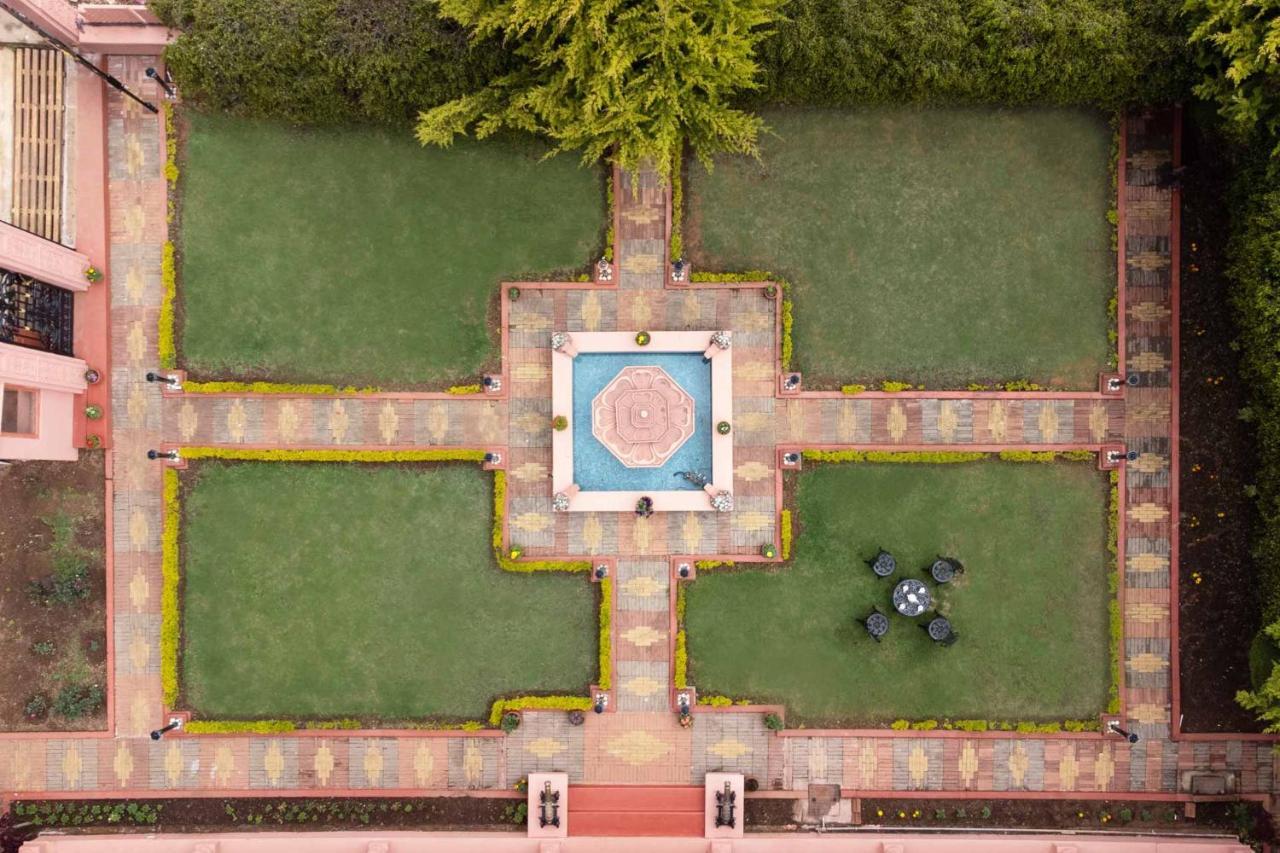 Stayvista At Pink Palace Rajasthani Decor Udagamandalam Exterior foto