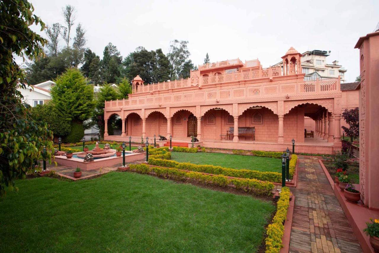 Stayvista At Pink Palace Rajasthani Decor Udagamandalam Exterior foto